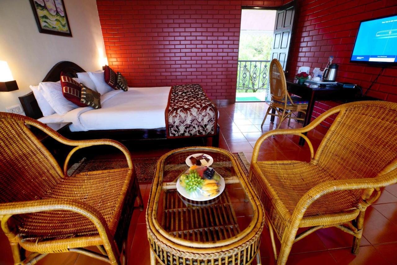 Camelot Resort Munnar Exterior photo